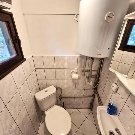 بيت للعطل Vranovska Plaz Stitary
